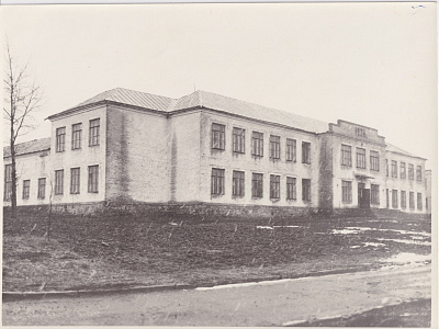 Старая Октябрьская СОШ, здание постройки 1936 года